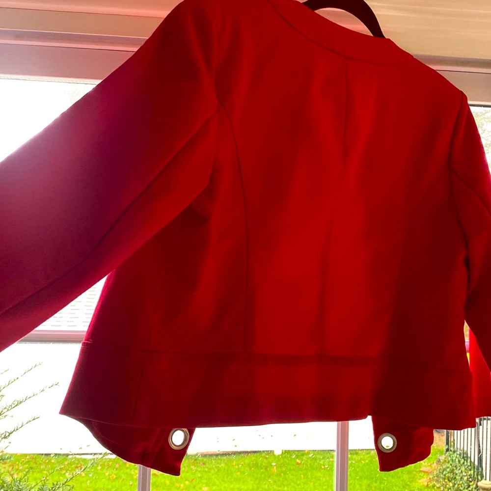 Red jacket size L